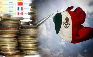 Monedas y bandera de México
