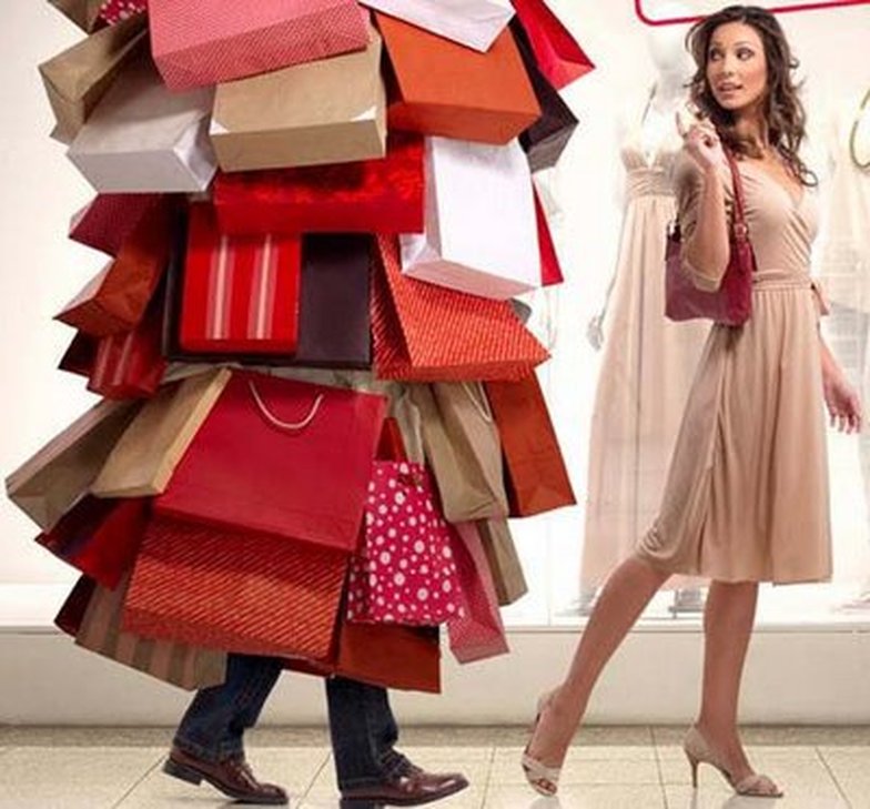 Mujer con compras compulsivas